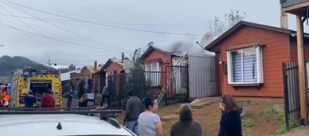 Incendio Estructural En Padre Las Casas Afect Vivienda Prensa Ciudadana